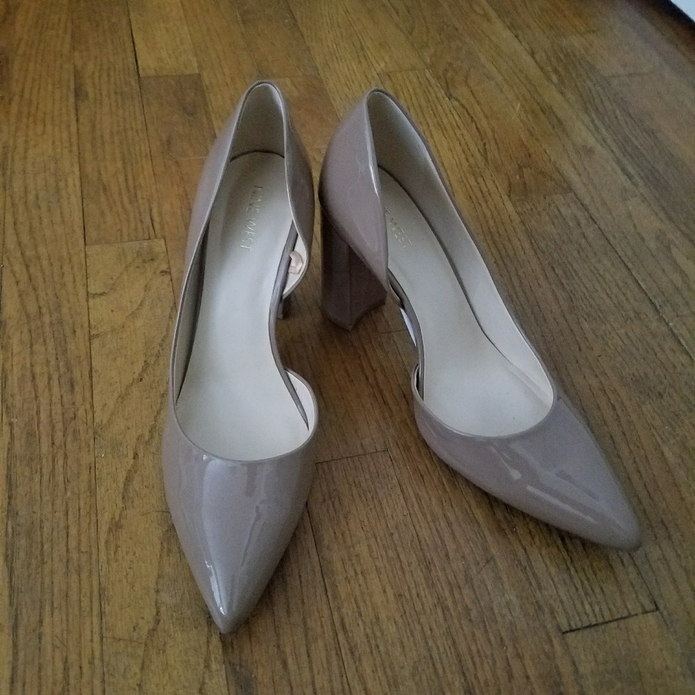Nine West pumps
